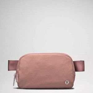 NWT LULULEMON EVERYWHERE BELT BAG 1L - Rare Twilight Rose color